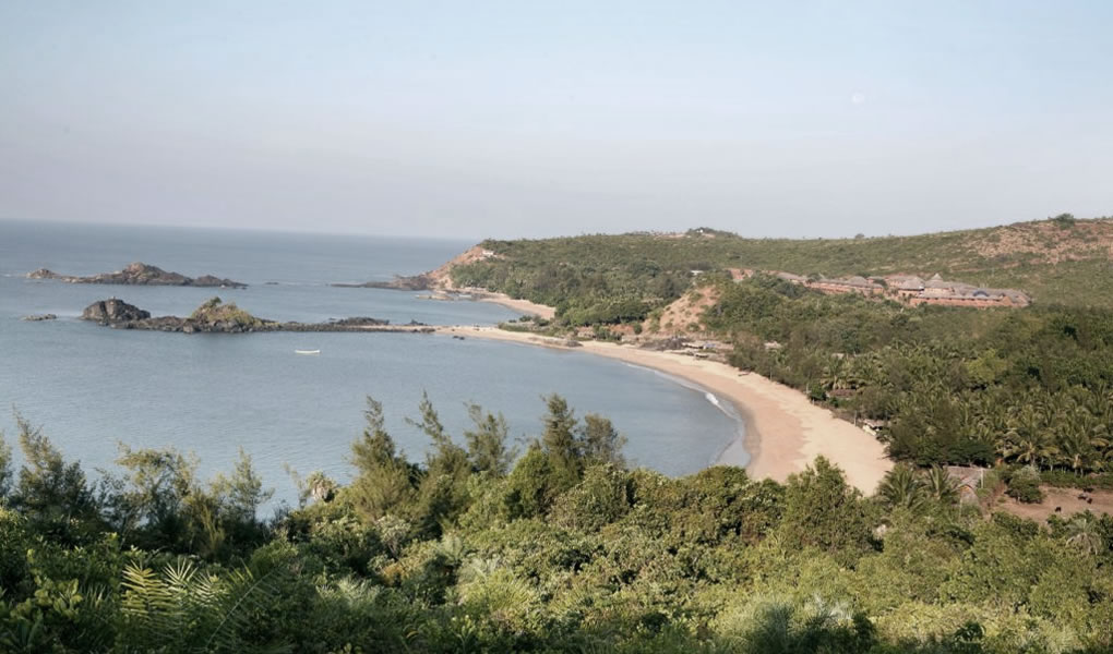 Vistas de la playa Om en Gokarna en SwaSwara