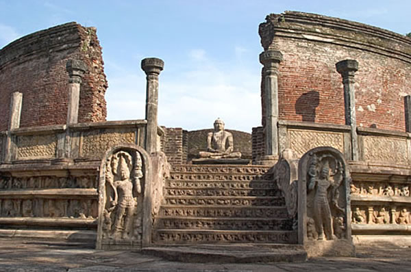 Viajes a Sri Lanka Templo Polonnaruwa